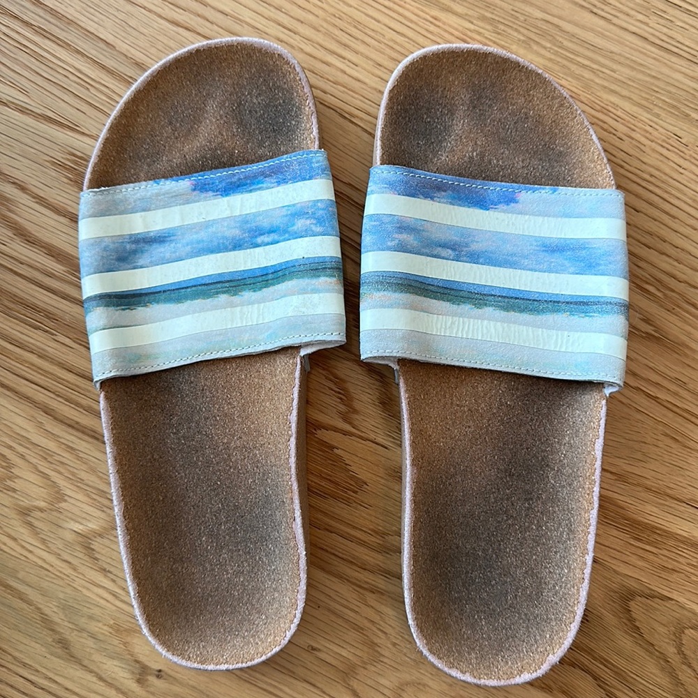 Adidas ocean view cork slides. Men’s SZ 8